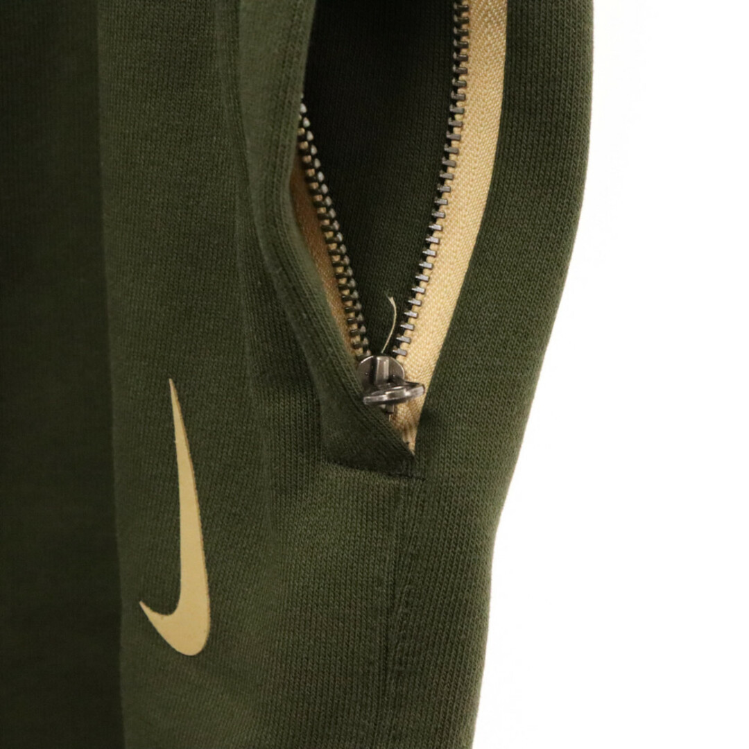 NIKE(ナイキ)のNIKE ナイキ 22AW×Billie Eilish Fleece Pants ビリーアイリッシュフリース スウェット パンツ カーキ DQ7753‐355 メンズのパンツ(その他)の商品写真