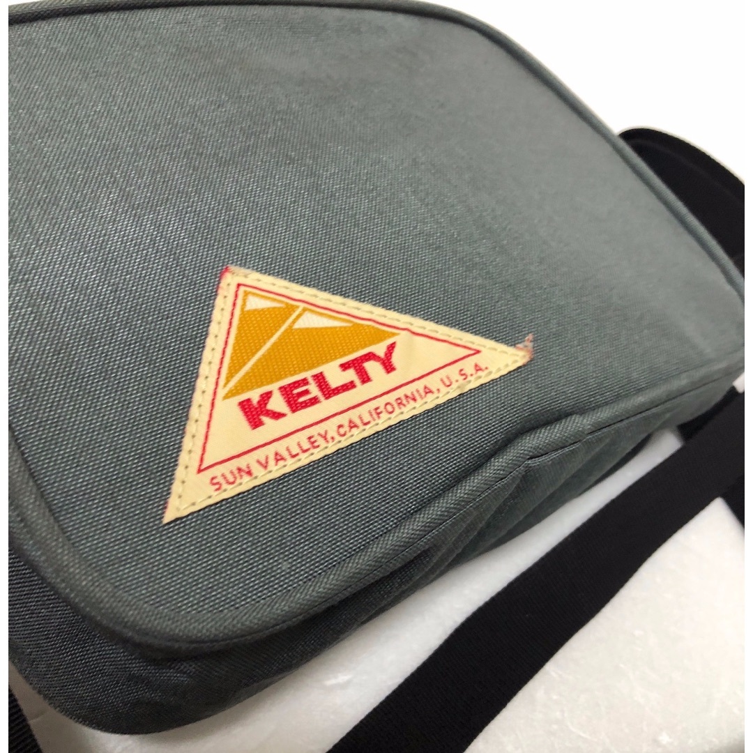 KELTY(ケルティ)のKELTY ケルティ 2404033 ショルダーバッグ ポーチ スクエア  レディースのバッグ(ショルダーバッグ)の商品写真