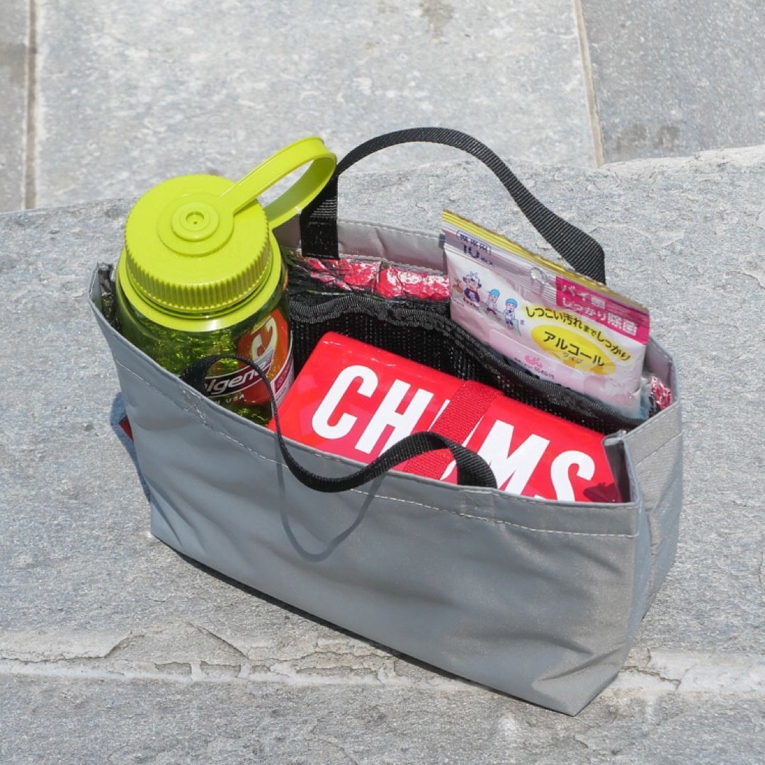 CHUMS(チャムス)の【新品】チャムス CHUMS ランチバッグスウェット Lunch Bag 黒 インテリア/住まい/日用品のキッチン/食器(弁当用品)の商品写真