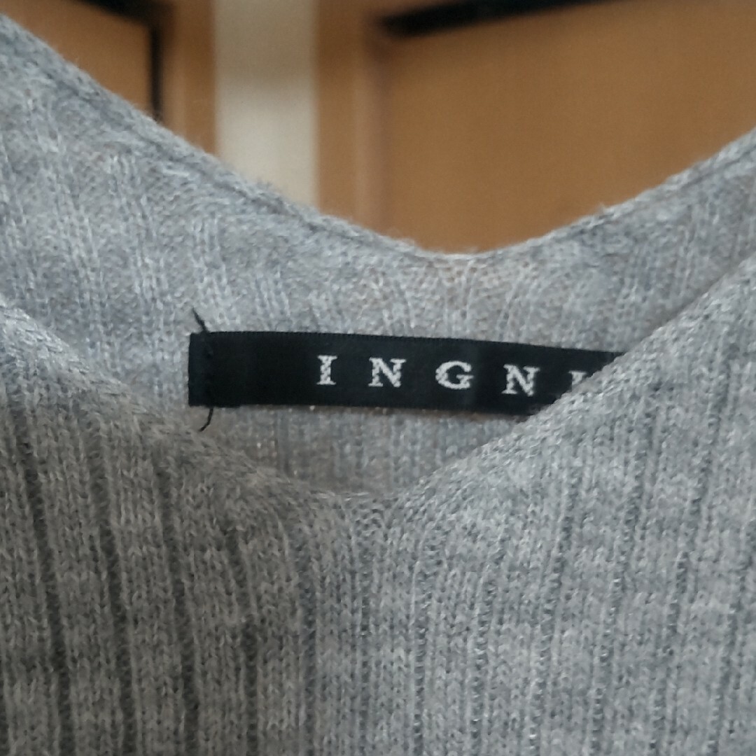 INGNI(イング)のINGNI　グレー　М レディースのトップス(ニット/セーター)の商品写真