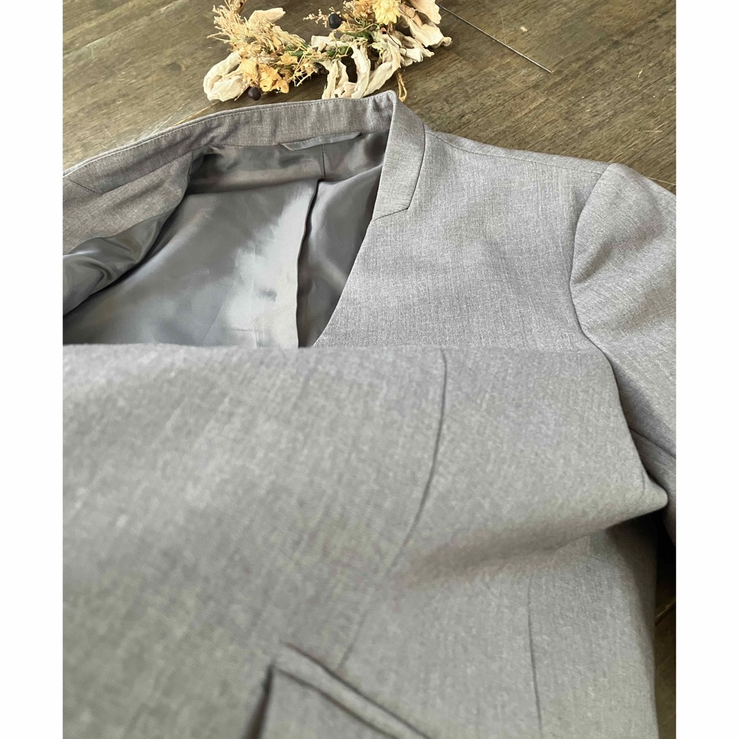 GU(ジーユー)のGU✖️ユニクロ　セットアップ　ノーカラー　ジャケット　ストライプパンツ　スーツ レディースのフォーマル/ドレス(スーツ)の商品写真