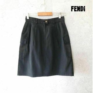 美品 FENDI サイドロゴ ポケット 膝丈 台形スカート