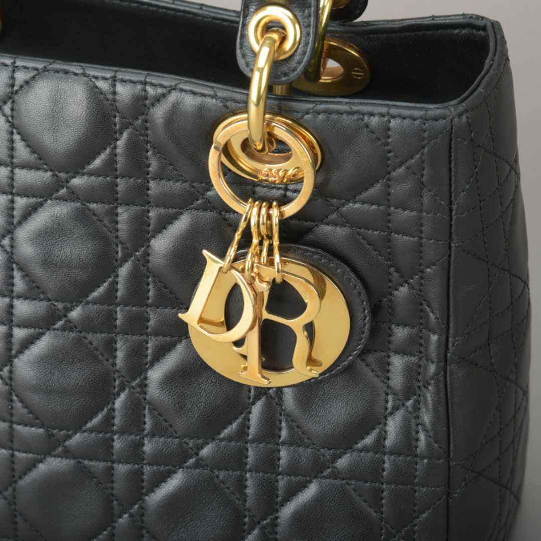 Christian Dior(クリスチャンディオール)のChristian Dior レディ ディオール ハンド ショルダー 2WAY レディースのバッグ(ハンドバッグ)の商品写真
