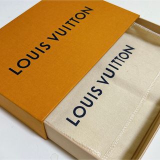 ルイヴィトン(LOUIS VUITTON)のルイヴィトン/箱(長財布サイズ)(ラッピング/包装)