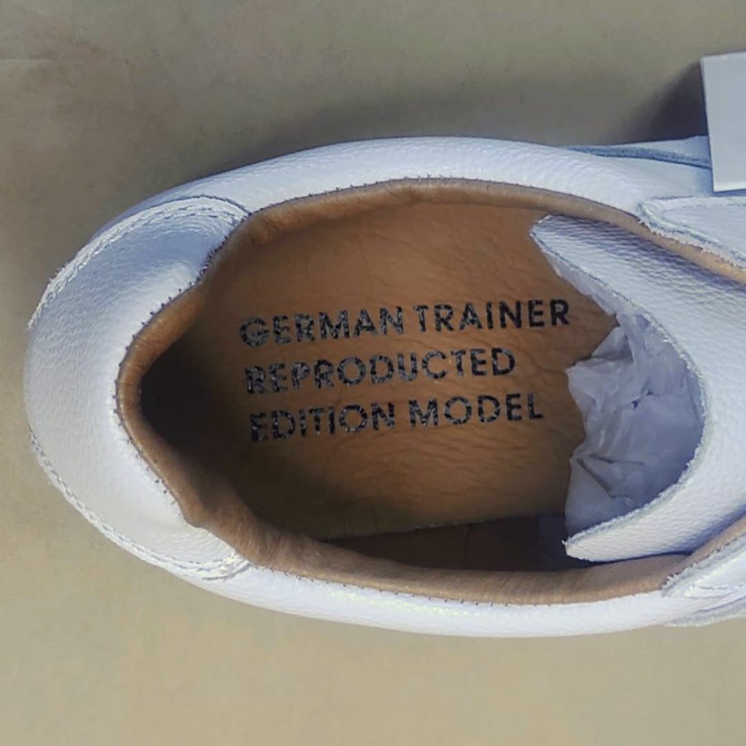 ジャーマントレーナー German Trainer 白ｘ白 本革 24cm レディースの靴/シューズ(スニーカー)の商品写真