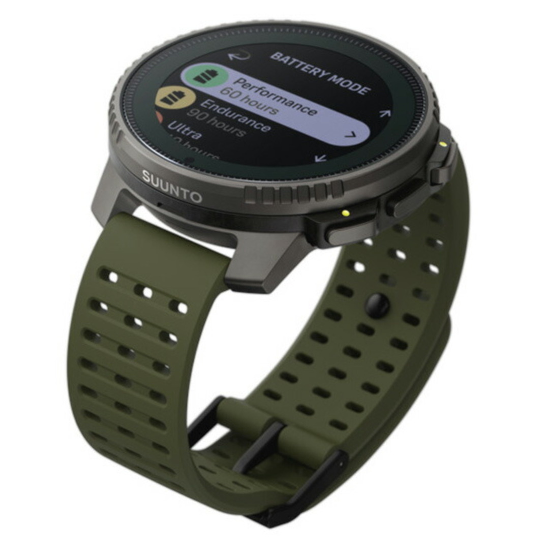 SUUNTO(スント)の【新品】スント SUUNTO 腕時計 メンズ SS050859000 バーティカル チタニウム ソーラー フォレスト 充電式クオーツ（ソーラー併用） 液晶xカーキ デジタル表示 メンズの時計(腕時計(アナログ))の商品写真