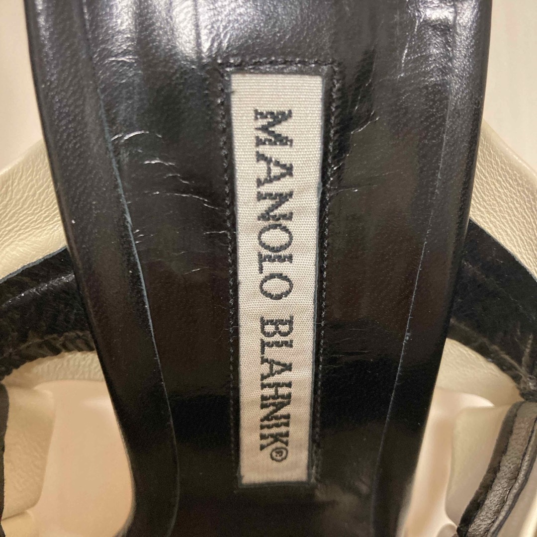 MANOLO BLAHNIK(マノロブラニク)のMANOLO  BLAHNIK  ミュール レディースの靴/シューズ(ミュール)の商品写真