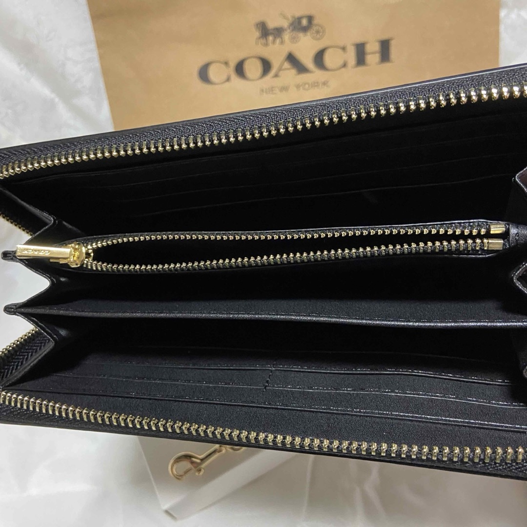 COACH(コーチ)の贈り物にも☆コーチ 人気のダークブラウン　メンズレディス　長財布 メンズのファッション小物(長財布)の商品写真