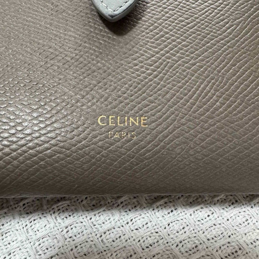 celine(セリーヌ)のCELINE 二つ折り財布 バイカラー 人気色★ レディースのファッション小物(財布)の商品写真