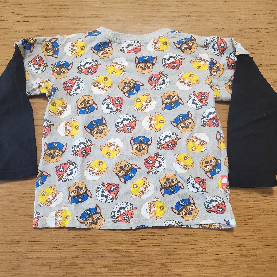 パウ・パトロール(パウパトロール)のパウパトロール長袖Tシャツ キッズ/ベビー/マタニティのキッズ服男の子用(90cm~)(Tシャツ/カットソー)の商品写真