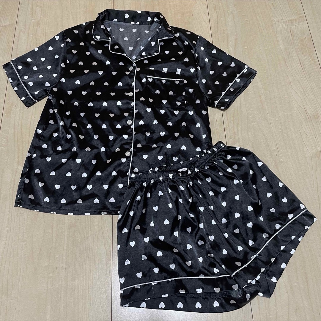 値下げ☆ TEMU ハートプリントパジャマ 上下セット ブラック レディースのルームウェア/パジャマ(パジャマ)の商品写真