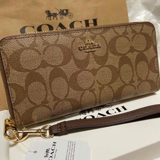 コーチ(COACH)の贈り物にも☆コーチ 安定人気のライトブラウン　メンズレディス　長財布(長財布)