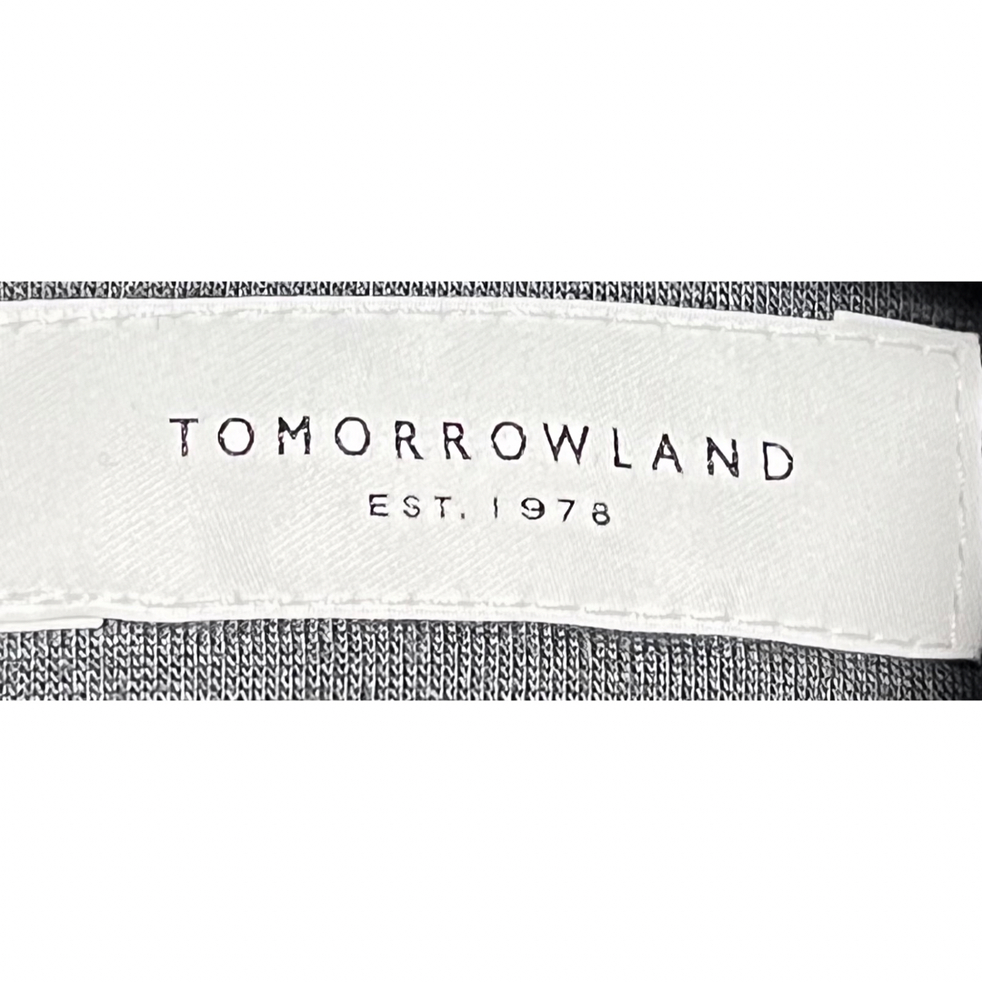 TOMORROWLAND(トゥモローランド)の匿名発送　美品　トゥモローランド　ボンディングクロスクルーネックプルオーバー レディースのトップス(カットソー(長袖/七分))の商品写真