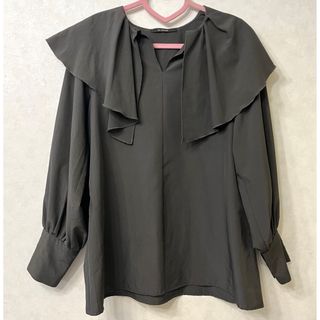 ダブルクローゼット(w closet)のダブクロ w closet フリルスキッパーブラウス スミクロ(シャツ/ブラウス(長袖/七分))