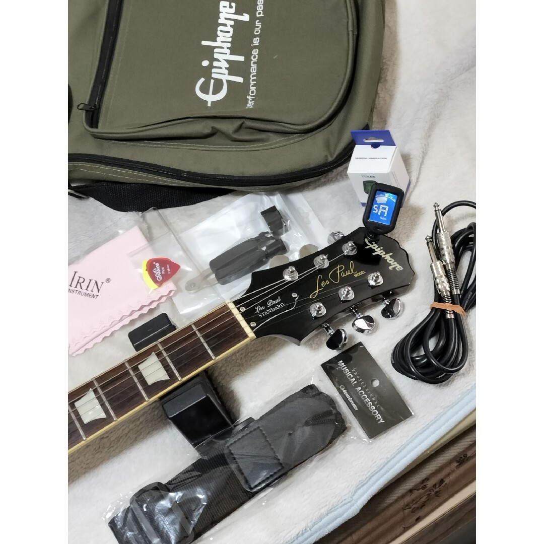 Epiphone(エピフォン)のEpiphone エピフォン レスポール Standard  ケースオマケ多数付 楽器のギター(エレキギター)の商品写真