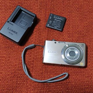 パナソニック(Panasonic)のデジカメ LUMIX DMC-FH5 デジタルカメラ(コンパクトデジタルカメラ)