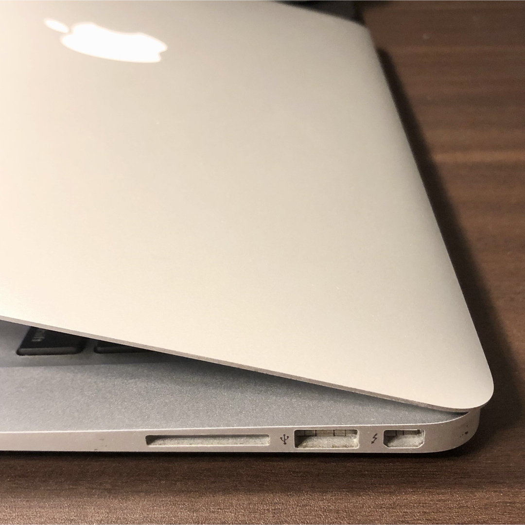 Apple(アップル)のMacBook Air 256GB 2015 Monterey【Apple】 スマホ/家電/カメラのPC/タブレット(ノートPC)の商品写真