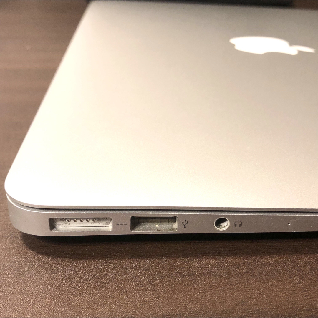 Apple(アップル)のMacBook Air 256GB 2015 Monterey【Apple】 スマホ/家電/カメラのPC/タブレット(ノートPC)の商品写真