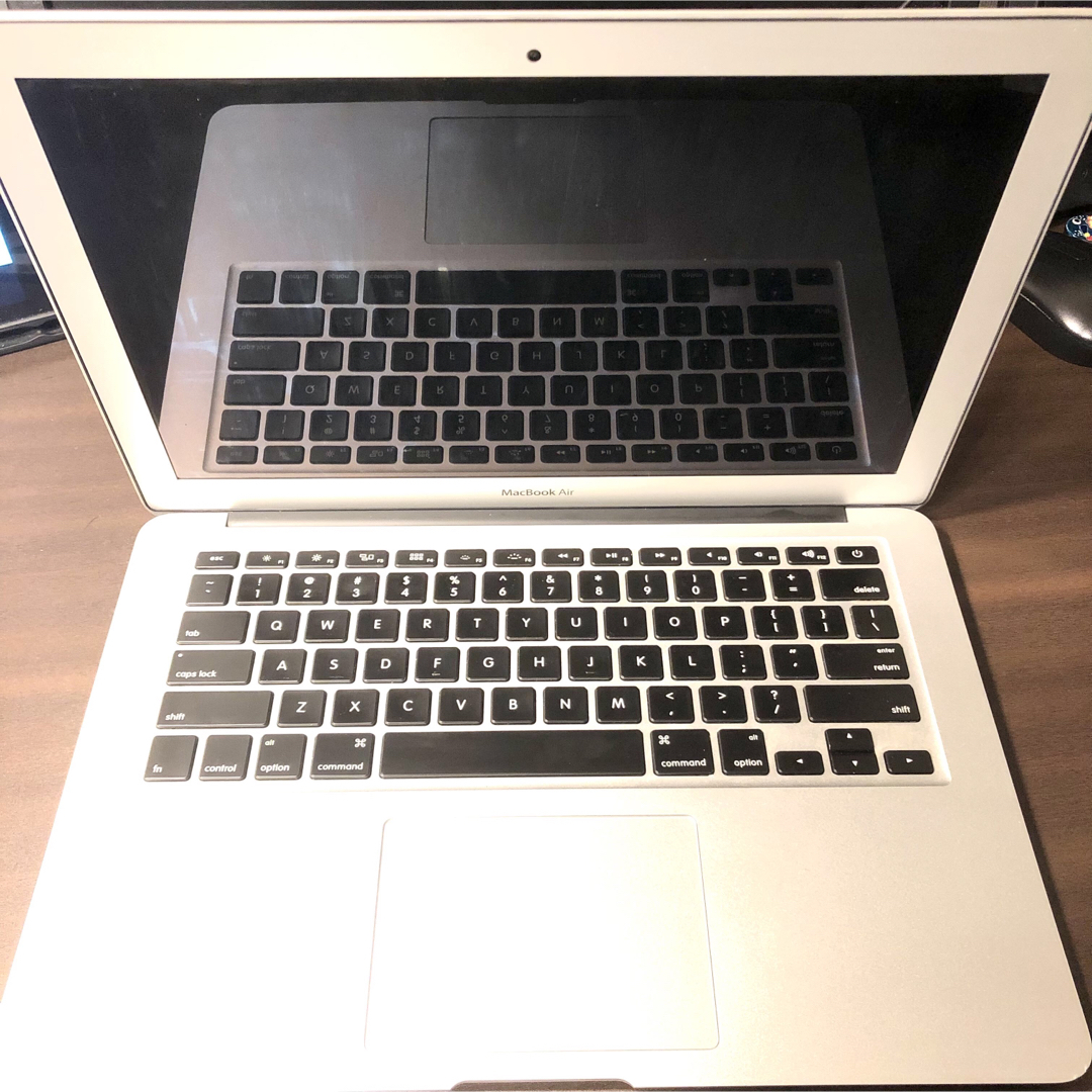 Apple(アップル)のMacBook Air 256GB 2015 Monterey【Apple】 スマホ/家電/カメラのPC/タブレット(ノートPC)の商品写真