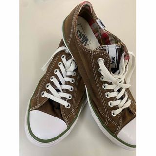 ヴァンズ(VANS)のvans  ローカット スニーカー　28㎝(スニーカー)