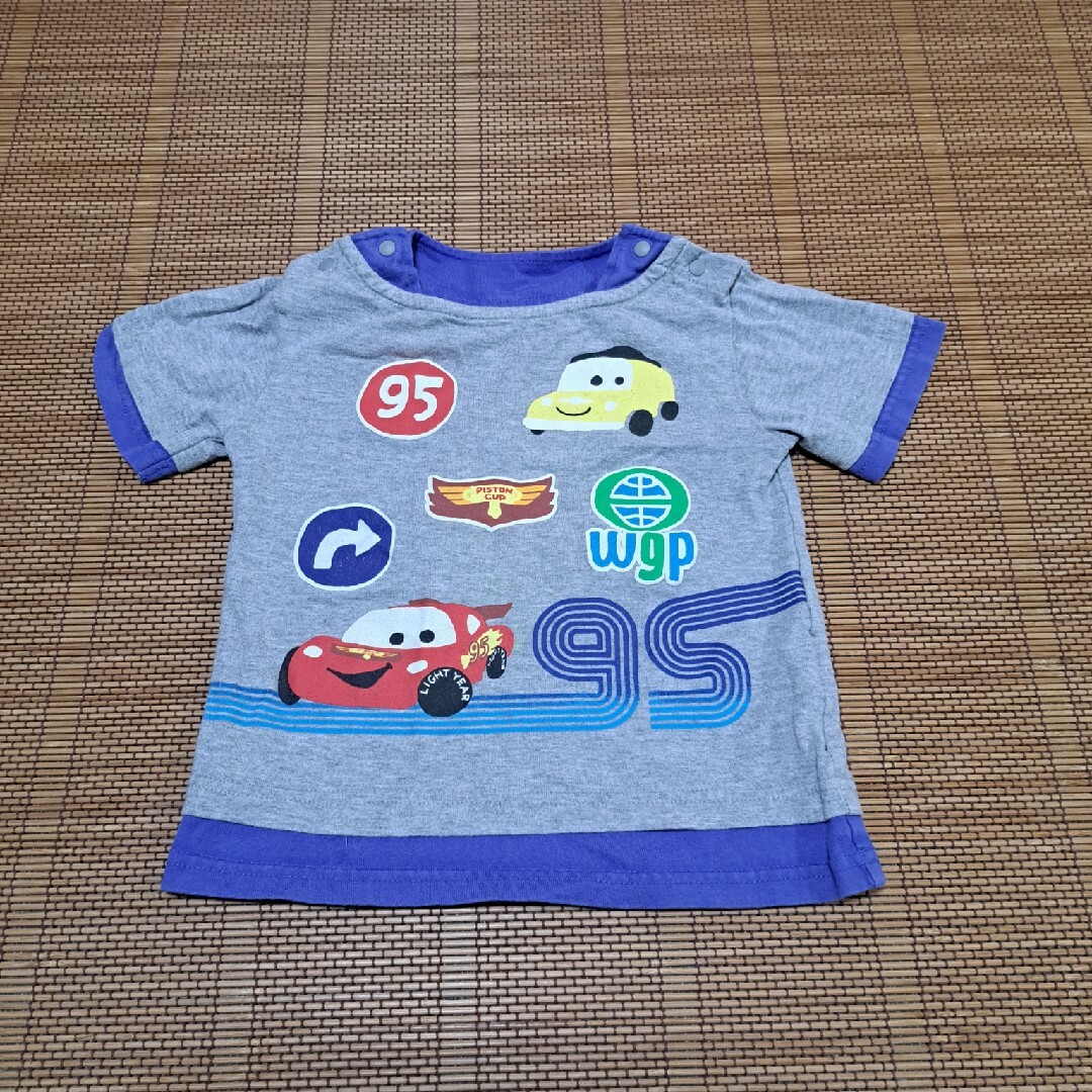 Disney(ディズニー)のCARS カーズ　半袖Tシャツ　100センチ キッズ/ベビー/マタニティのキッズ服男の子用(90cm~)(Tシャツ/カットソー)の商品写真