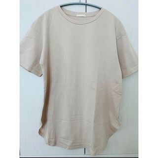 ジーユー(GU)のGU 半袖 ベージュ 美品(Tシャツ(半袖/袖なし))