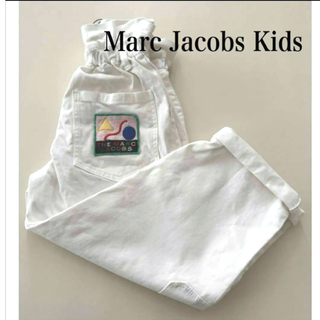 マークバイマークジェイコブス(MARC BY MARC JACOBS)のタグ付き未使用⭐︎MARC JACOBS オフホワイト　デニム 5歳108cm(パンツ/スパッツ)