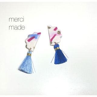 エンフォルド(ENFOLD)の№818  pop flower＋asymmetry tassel(ピアス)