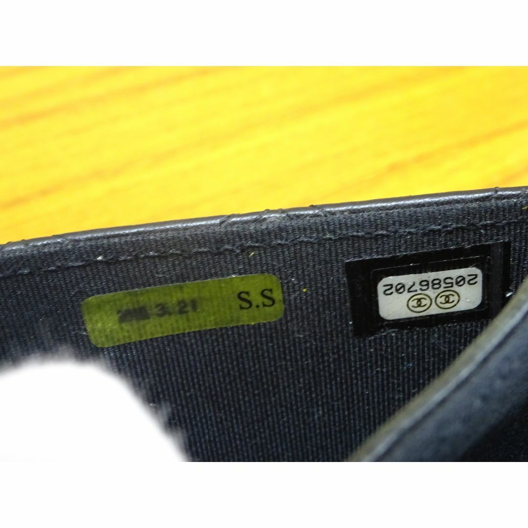 CHANEL(シャネル)のK池085/ CHANEL シャネル 二つ折り レザー 財布  レディースのファッション小物(財布)の商品写真
