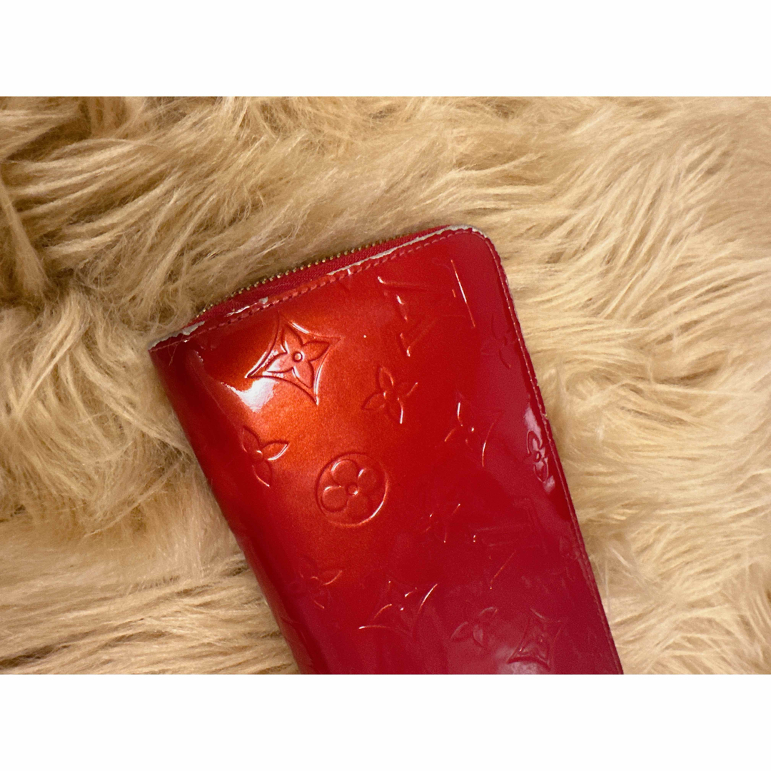 LOUIS VUITTON(ルイヴィトン)の【ルイヴィトン】長財布 赤 レディースのファッション小物(財布)の商品写真