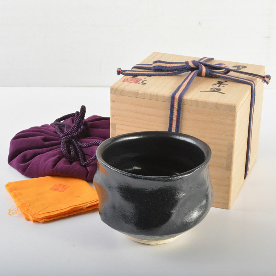 茶道具 加藤唐九郎 一無斎（一ム斎）作 織部黒茶碗 共布共箱 M R7795