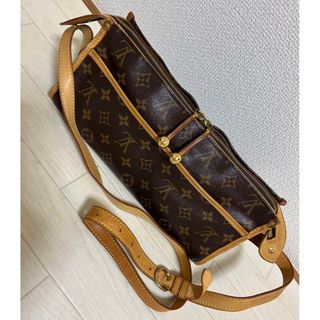 ルイヴィトン(LOUIS VUITTON)の希少！廃盤　ルイヴィトン　ポパンクールロン　モノグラム　ショルダーバッグ(ショルダーバッグ)