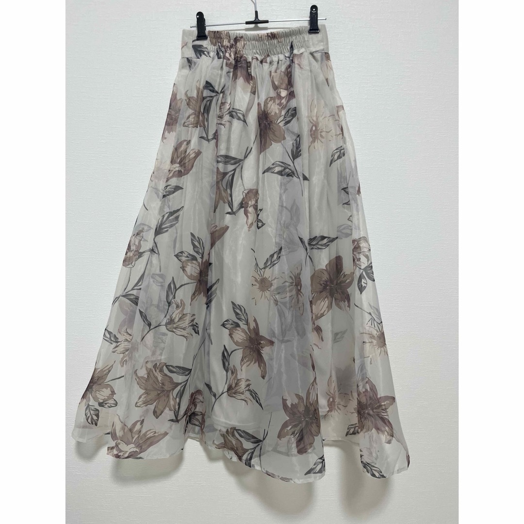 GRL(グレイル)の未使用グレイル花柄チュールマキシスカートM レディースのスカート(ロングスカート)の商品写真