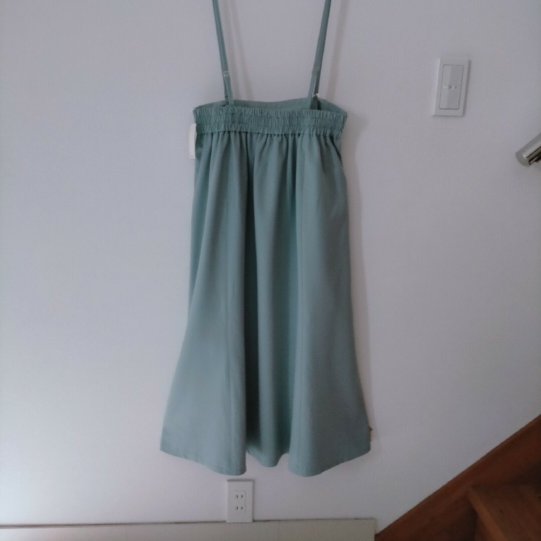 DRESKIP(ドレスキップ)の新品タグ付　ドレスキップ　ロングスカート　マーメイド　M　肩紐付き　モスグリーン レディースのスカート(ロングスカート)の商品写真
