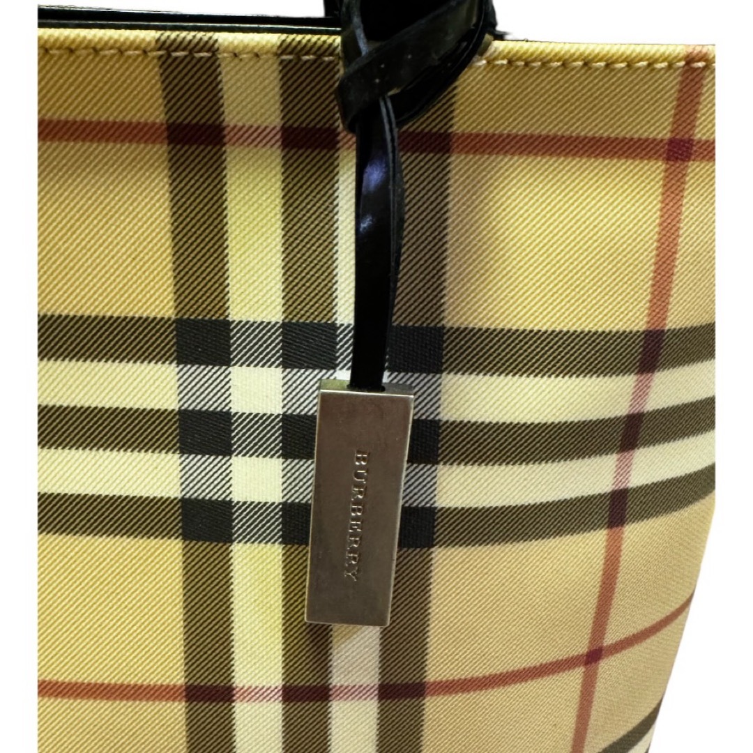 BURBERRY(バーバリー)のBURBERRY バーバリー ノバチェック レザー ハンドバッグ  レディースのバッグ(ハンドバッグ)の商品写真