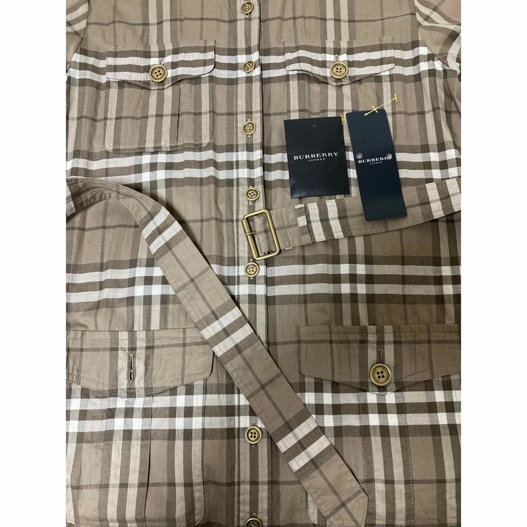 新品 未使用に近い バーバリーチェック 大きいサイズ シャツ 新品 未使用に近い バーバリーチェック 大きいサイズ シャツ