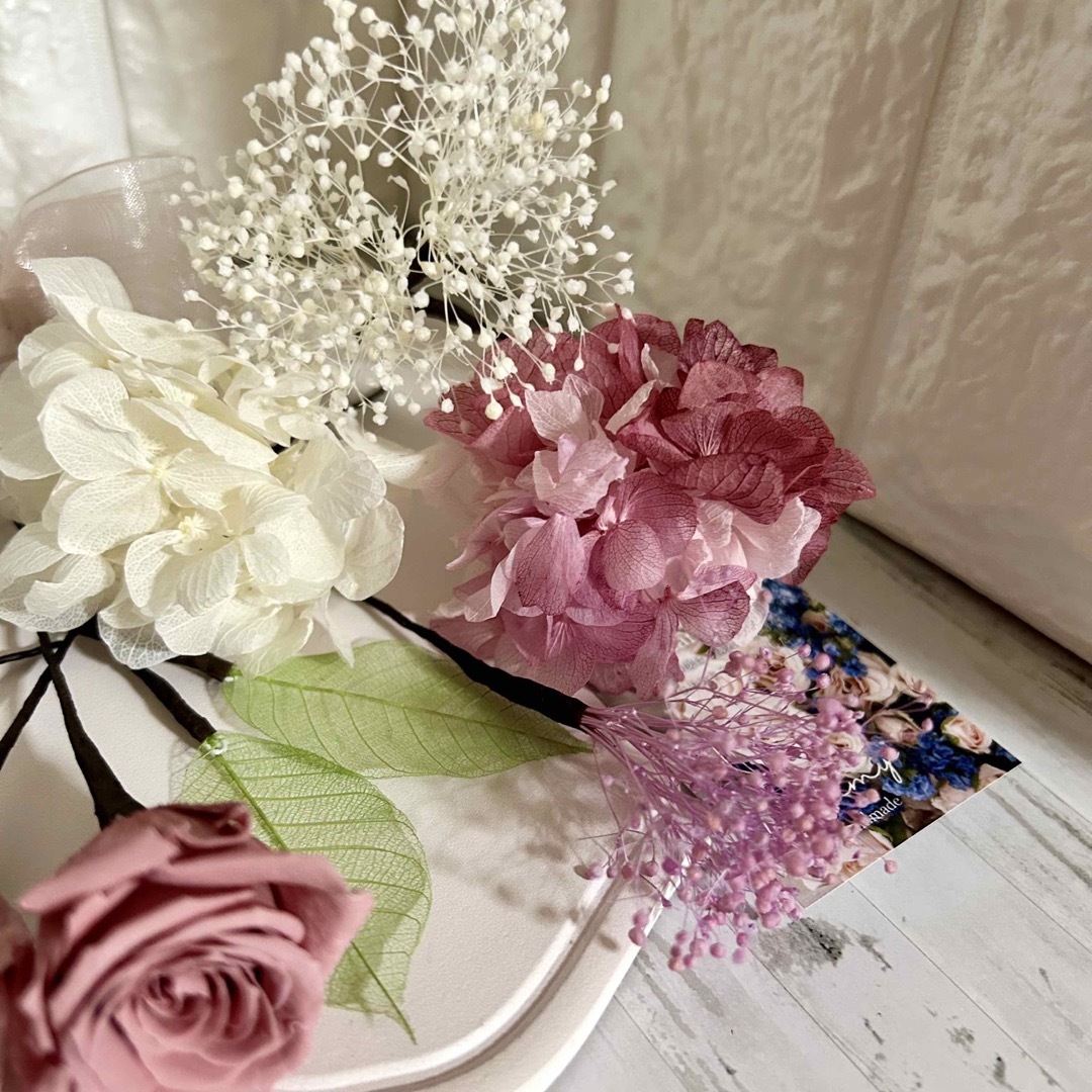 髪飾りウェディング成人式ヘッドドレス花飾りバラ薔薇ドライフラワー♡ヘアパーツ ハンドメイドのウェディング(ヘッドドレス/ドレス)の商品写真