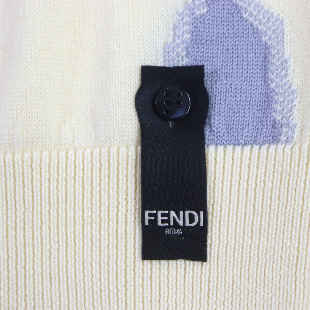 FENDI(フェンディ)の未使用品▼FENDI フェンディ 2021年製 FZX039 FFズッカ柄 総柄 クルーネック ニット イエロー マルチカラー 46 イタリア製 正規品 メンズ メンズのトップス(ニット/セーター)の商品写真