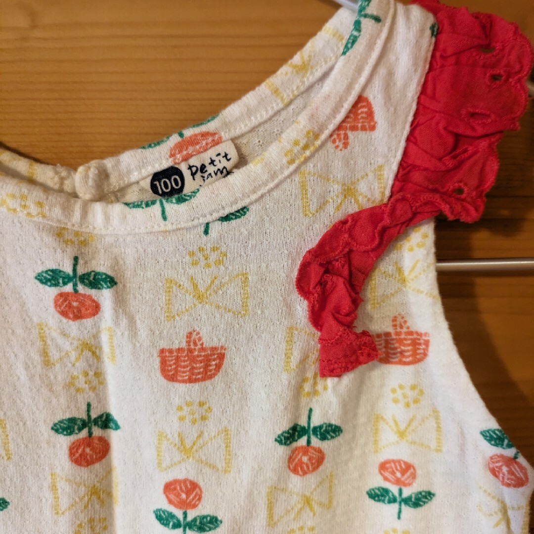 Petit jam(プチジャム)のPetit jamプチジャム　フリルトップス キッズ/ベビー/マタニティのキッズ服女の子用(90cm~)(Tシャツ/カットソー)の商品写真