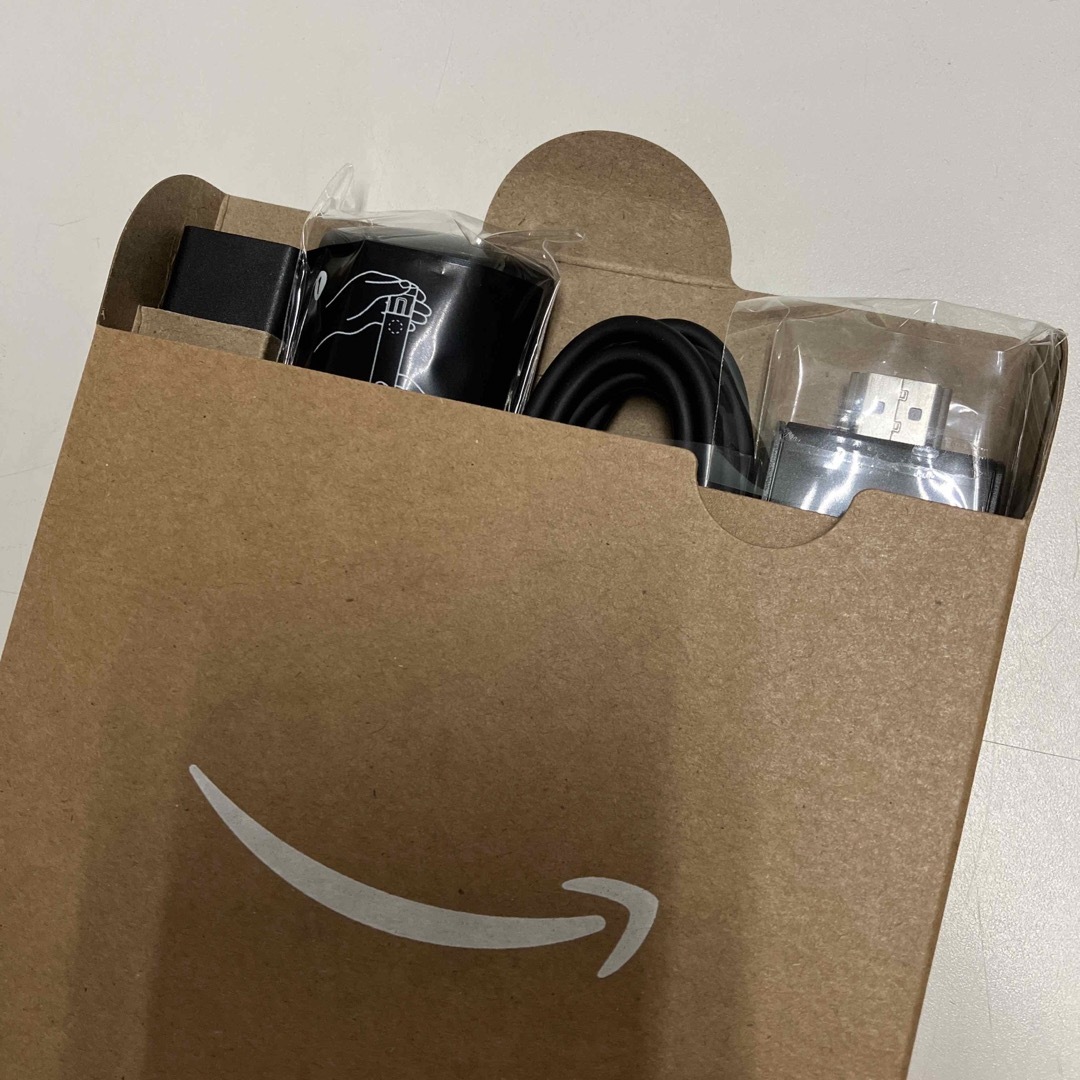 Amazon(アマゾン)のamazon fire tv stick 4K MAX  スマホ/家電/カメラのテレビ/映像機器(その他)の商品写真