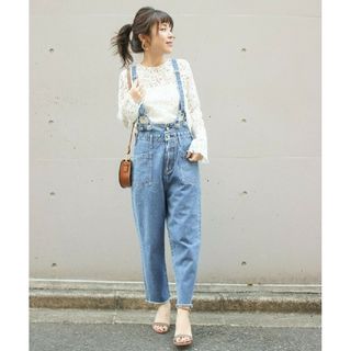 スピックアンドスパン(Spick & Span)の美品 Spick & Span×SOMETHINGコラボ別注 デニムサロペットS(サロペット/オーバーオール)