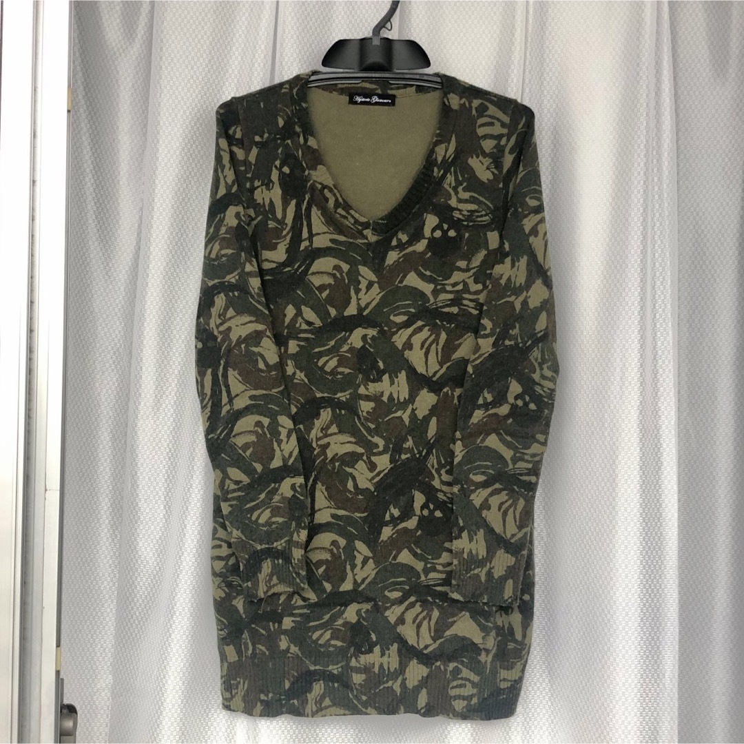 HYSTERIC GLAMOUR(ヒステリックグラマー)のスカル カモフラ総柄★Vネック ニットセーター ヒステリックグラマー CAMO レディースのトップス(ニット/セーター)の商品写真