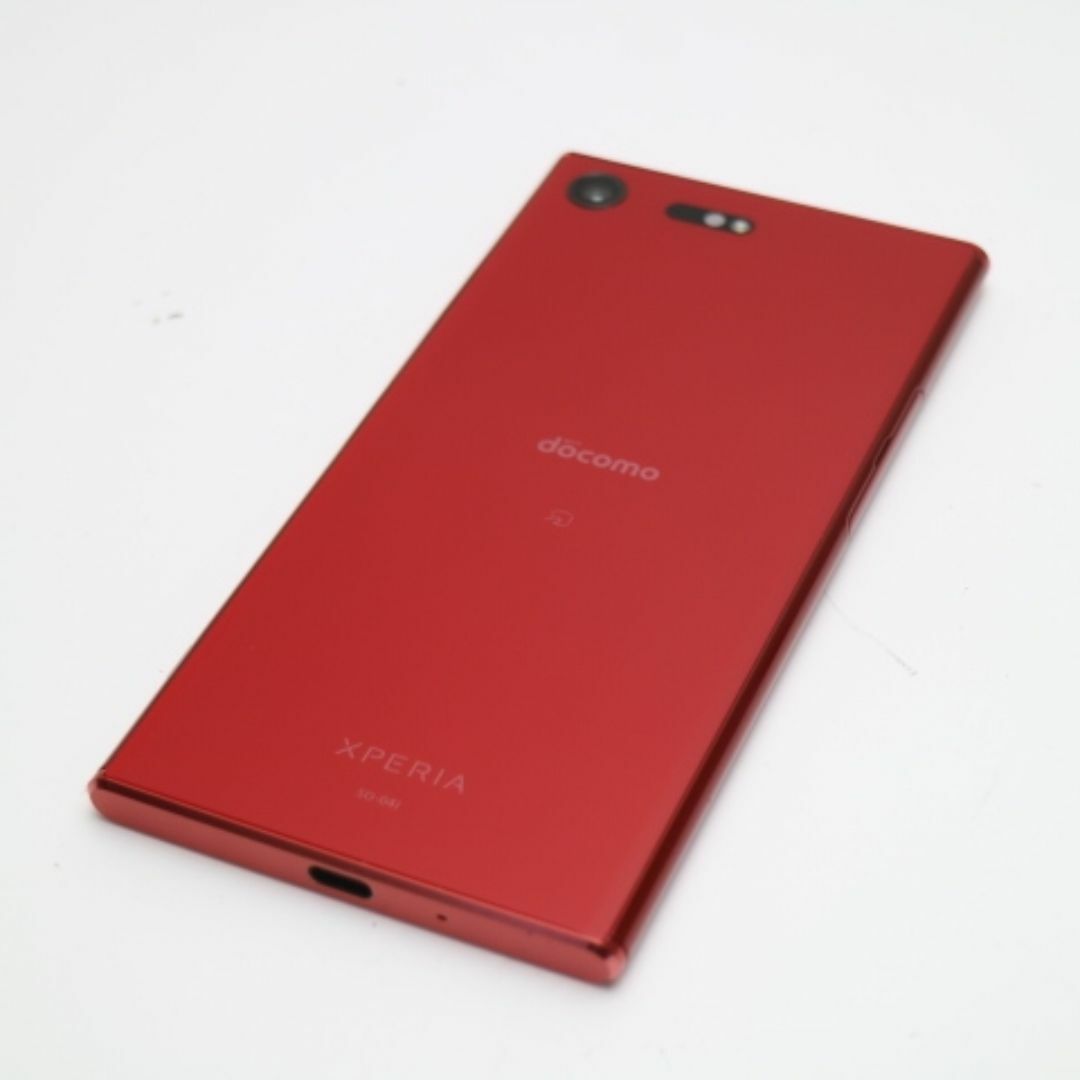 SONY(ソニー)の超美品 SO-04J Xperia XZ Premium ロッソ 白ロム M666 スマホ/家電/カメラのスマートフォン/携帯電話(スマートフォン本体)の商品写真