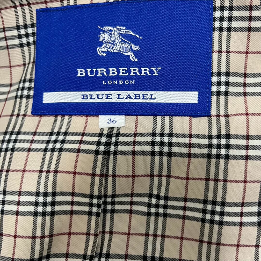 BURBERRY BLUE LABEL(バーバリーブルーレーベル)のバーバリーブルーレーベル ダッフルコート  裏地 ノバチェック 総柄  レディースのジャケット/アウター(ダッフルコート)の商品写真