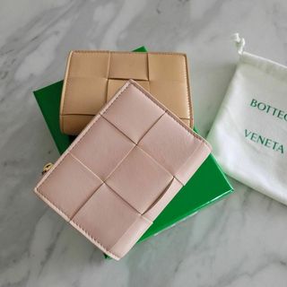 ボッテガヴェネタ(Bottega Veneta)の★新品未使用★BOTTEGA VENETA/ボッテガヴェネタ カセット 折り財布(財布)