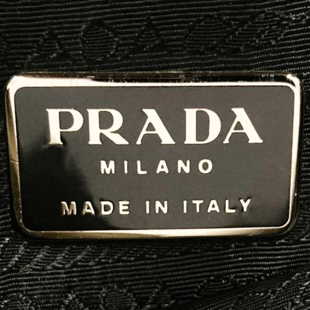 PRADA(プラダ)のPRADA プラダ ハンドバッグ 鍵・錠付き パドロック 三角プレート ナイロン カーキ 緑 レディース ウィメンズ【中古】 レディースのバッグ(ハンドバッグ)の商品写真