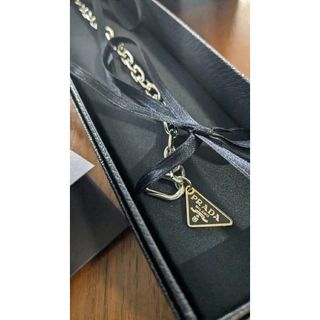 PRADA(ブレスレット)のフリマアイテム一覧 PRADA(ブレスレット)のフリマアイテム一覧