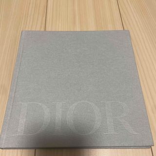 DIOR ファッションショー LOOK BOOK