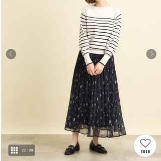 グローブ(grove)のgrove(グローブ)、花柄スカート、Ｍサイズ、美品(ロングスカート)