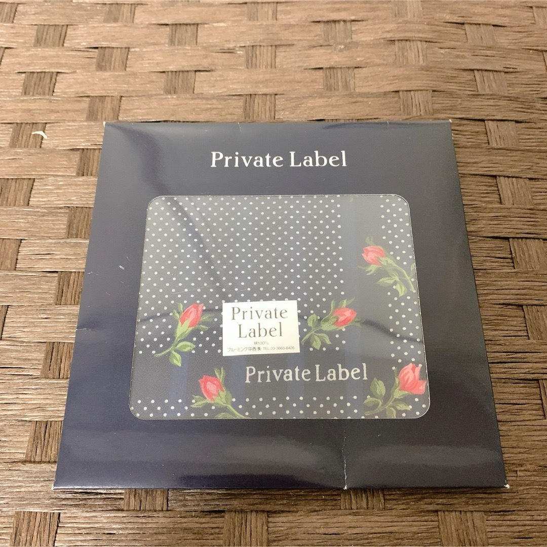 PRIVATE LABEL(プライベートレーベル)のPrivate Label チューリップ ハンカチ レディースのファッション小物(ハンカチ)の商品写真